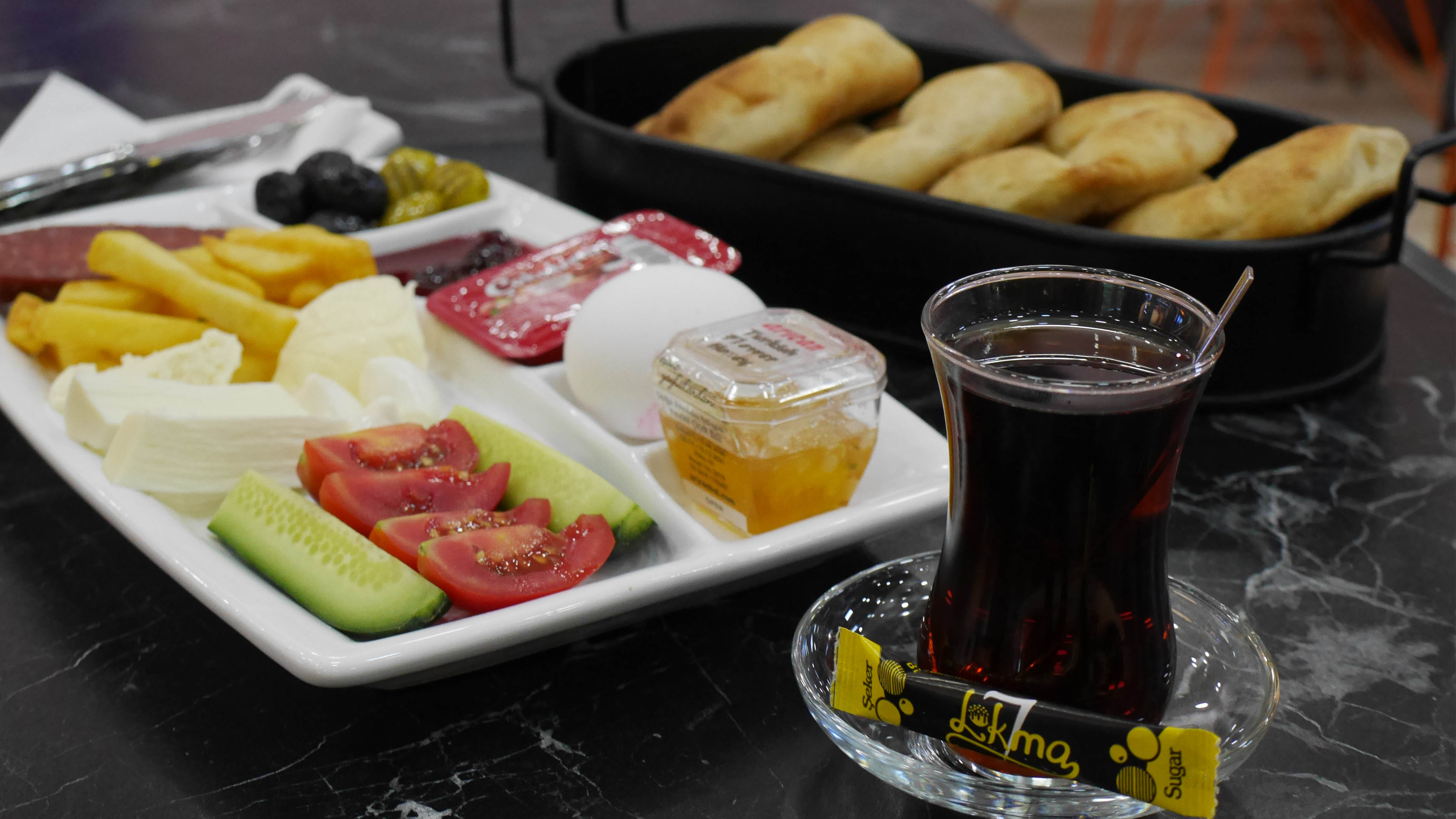 KAHVALTI & TOST
